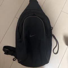 NIKE ナイキ ロゴ刺繍　ワンショルダーバッグ　00s テック　Y2Kのサムネイル