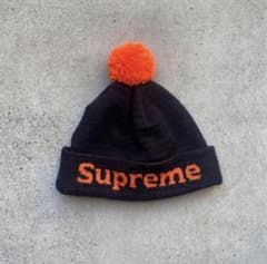 Supreme ボンボンニット帽 - メルカリ