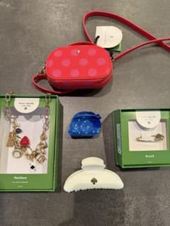 Kate spade NYとTargetのコラボグッズのサムネイル
