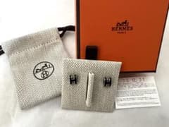 HERMES ミニポップH ピアスのサムネイル