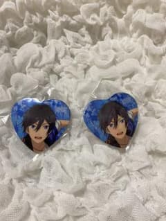 あんスタ 缶バッジ 氷鷹北斗 2セットのサムネイル
