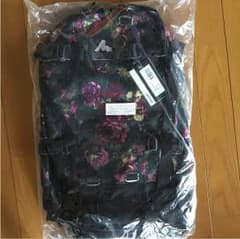 新品 グレゴリー デイ＆ハーフパック 旧ロゴ ガーデンタペストリーのサムネイル