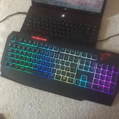 msi ゲーミングキーボード ジャンクのサムネイル