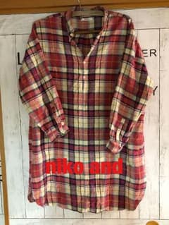 格安美品 niko and チュニックワンピ チェック柄  秋服のサムネイル