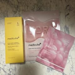 メディキューブ medicube ラッピングマスク(おまけ付き)のサムネイル