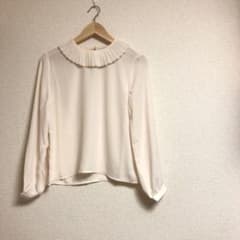 merlot ピエロ襟ブラウスのサムネイル