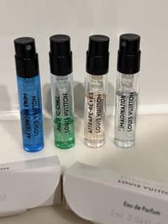 ヴィトン香水サンプル ４本セットのサムネイル