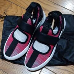 ユナイテッドヌード スニーカー size37のサムネイル