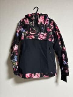 ROXY フラワープリント スノーボードジャケット S - メルカリ