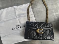☆COACH☆コーチ タビー 26 キルティング ショルダーバッグ 黒 ゴールドのサムネイル