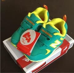 ニューバランスFS312のサムネイル