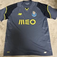 FC Porto New Balance グレーシャツ Lサイズのサムネイル