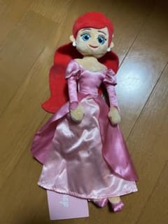 Disney アリエル ぬいぐるみ ドレス姿のサムネイル