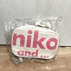 ニコアンド　ショルダーバッグのサムネイル