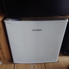 2023年製 Comfee 45L ノンフロン冷蔵庫 RCD45WH/E - メルカリ