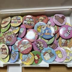 すみっコぐらし　缶バッジ　大量　シークレットありのサムネイル