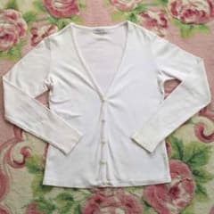500円均一♡パール薔薇カーディガンのサムネイル