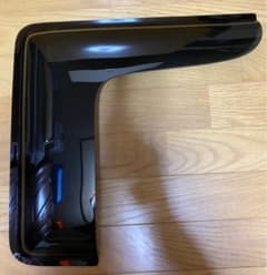 ☆ハイエース200系4型～5型 サイドバイザー (小窓バイザー右側)１枚☆のサムネイル