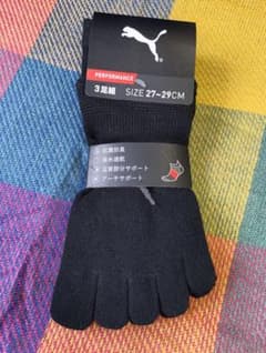 【新品✨️タグ付】PUMA 5本指ソックス 3足組 27-29cmのサムネイル