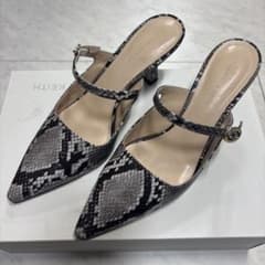 値下げ❣️パイソン　パンプス　ミュール★美品　22.5のサムネイル