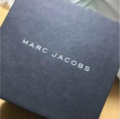 MARCJACOBSの時計のサムネイル