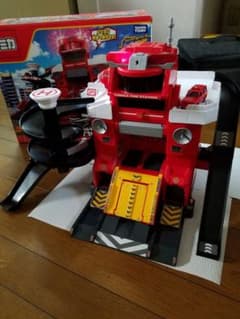 トミカ　ファイヤーステーションのサムネイル