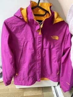 ノースフェイスのジャンバのサムネイル