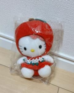 ご当地 ハローキティ 信州 りんご マスコット ぬいぐるみ - メルカリ