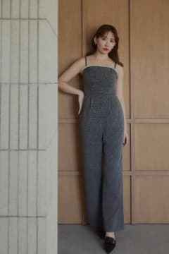 サロペット・オーバーオール・オールインワン herlipto Frilled Tweed Jumpsuit 新品未使用】frilled tweed jumpsuit - メルカリ