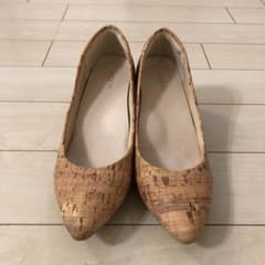 木目調柄　パンプスのサムネイル