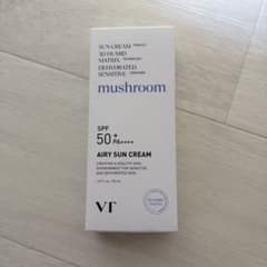 VT mushroom AIRY SUN CREAM 에어리 선 크림