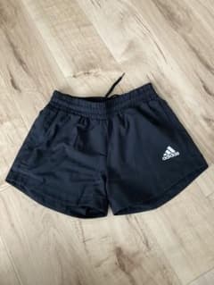 adidas アディダス ショートパンツのサムネイル
