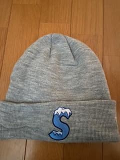 Supreme New Era S Logo ニットキャップのサムネイル