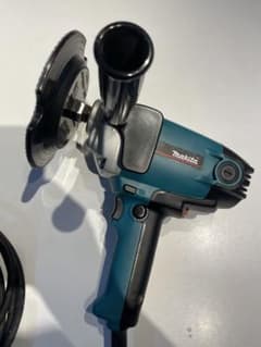 Makita PV7001C ポリッシャー 180mmのサムネイル