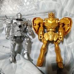 ゴールドマジフェニックス シルバーウルザード 2体セット バンダイ(BANDAI)|ゴールドマジフェニックス&シルバーウルザード