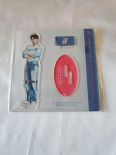 THE BOYZ アクリルスタンド キュー