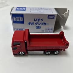 新品】トミカ いすゞギガダンプカー 赤 - メルカリ