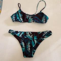 海外 インポートビキニ リーフ 半額以下 高校生のサムネイル