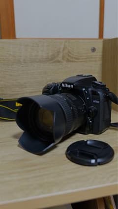 訳ありNikon D7500 AF-S 18-70mmセット純正充電器バッテリー 訳ありNikon D7500 AF-S 18-70mmセット純正充電器バッテリー - メルカリ