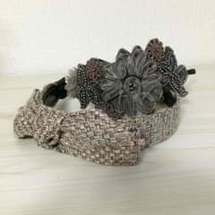 muraishouten様専用リボンとお花のカチューシャのサムネイル
