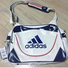 値下げ アディダス エナメルバッグのサムネイル