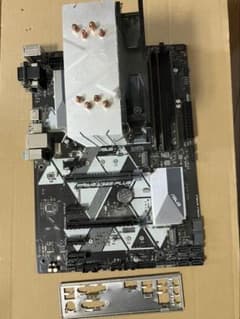 ASUS B365-PLUS i7-9700k メモリ32gb - メルカリ