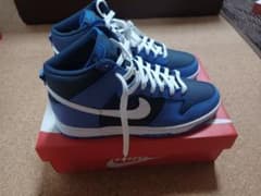 NIKE　DUNK HIGH RETROのサムネイル
