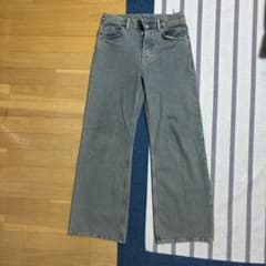 Acne Studios 2021 ルーズフィットジーンズのサムネイル