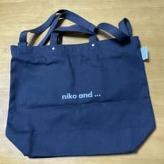 ニコアンドバックのサムネイル