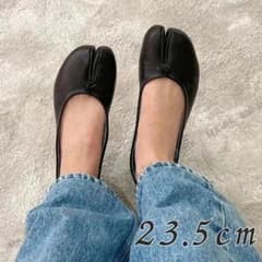 Women's Tabi Pumps, Flat, Comfortable, Easy to Walk In, Black Flat Shoes