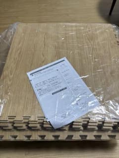新品未使用品タンスのゲンジョイントマットオーク 　6畳用大判 32枚のサムネイル