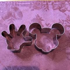 ディズニー　ミッキークッキー❤︎型抜きのサムネイル