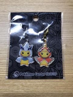 メタルチャームセット ホウオウ&ルギアポンチョのピカチュウのサムネイル