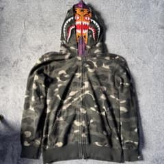 A BATHING APE タイガー シャークパーカー カモフラ - メルカリ